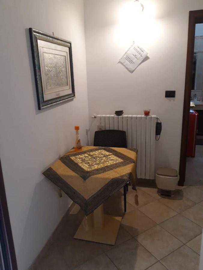 Bed and Breakfast Casa Ale Brindisi Exterior foto